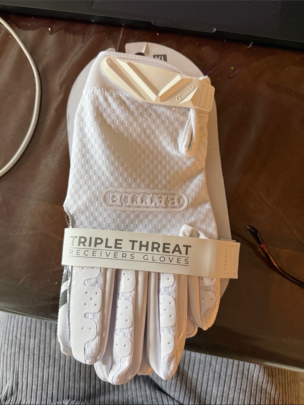 Triple Threat White Receivers Gloves for Men New